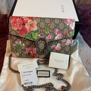 COPY - Gucci Dionysus Blooms Bag